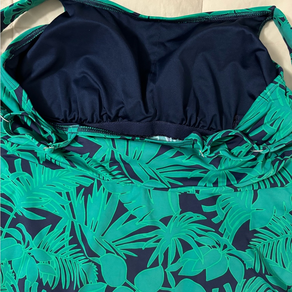 Land’s End Flutter Tankini - Picture 3 of 6